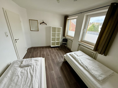 Schlafzimmer 2